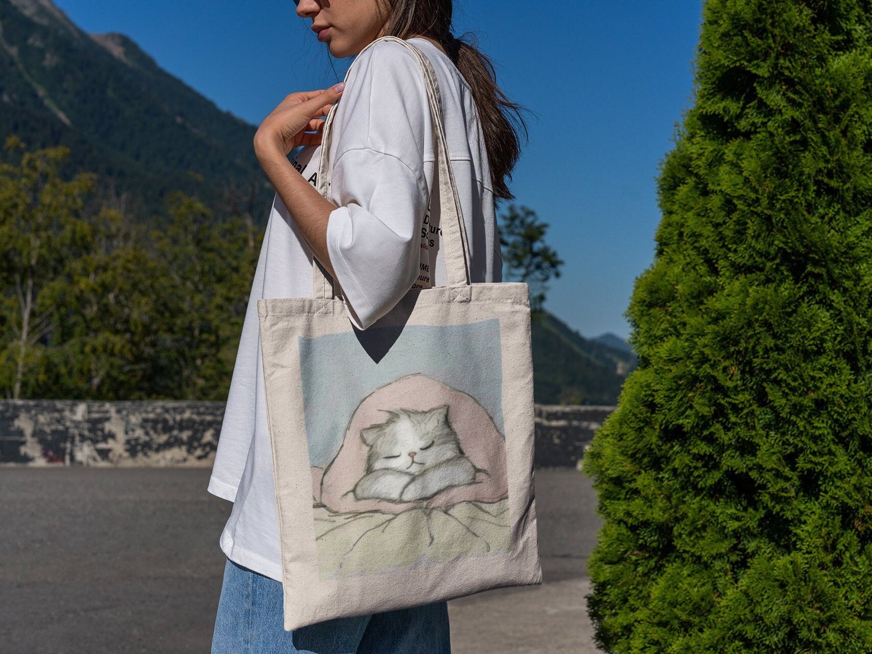Sleepy Kitty Tote Bag