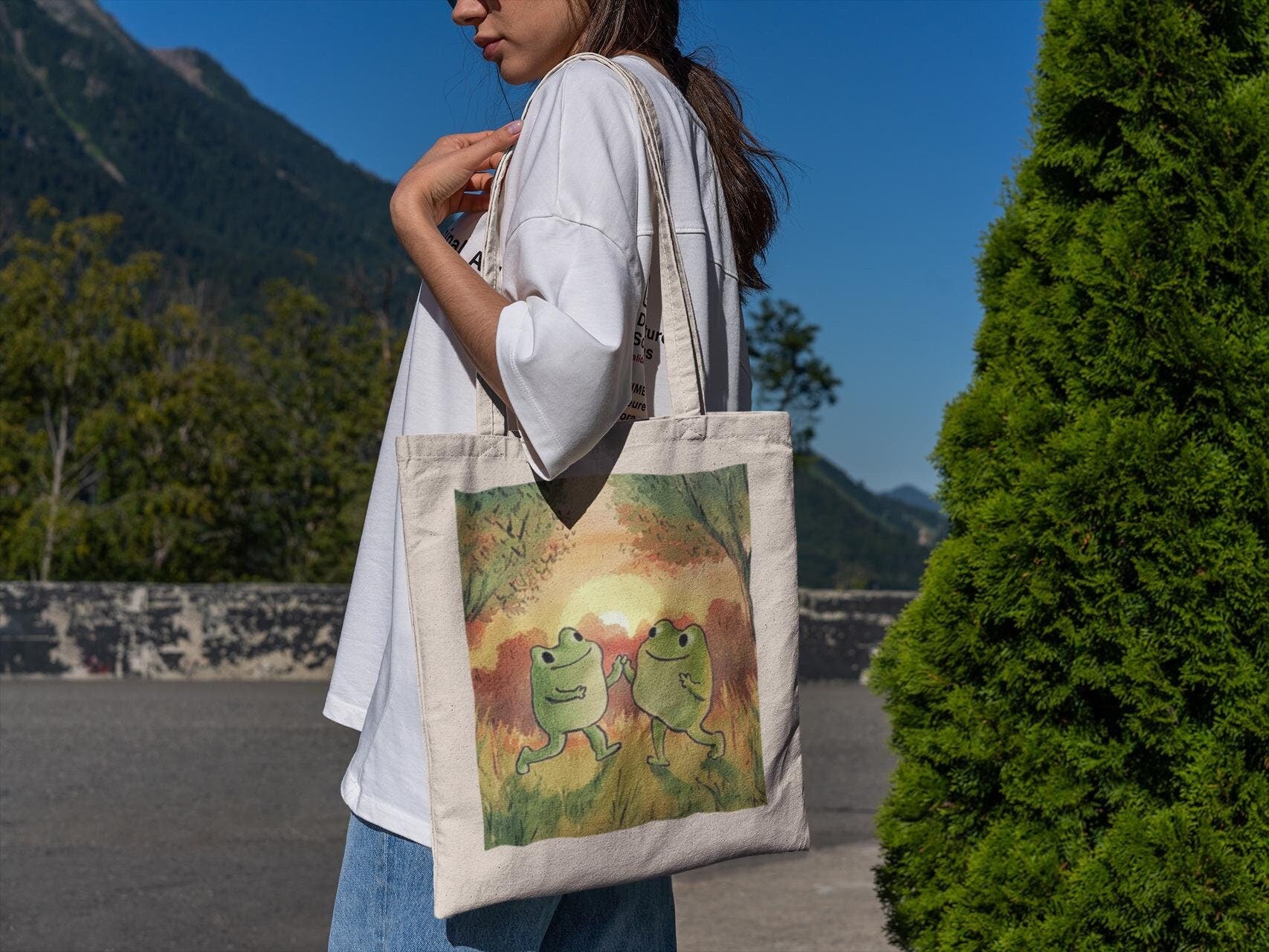 Frog Sunset Tote Bag